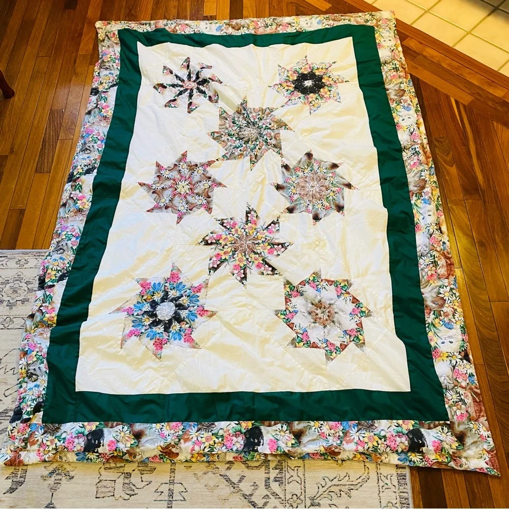 Vintage Handmade Cat Quilt 74” x 52”
